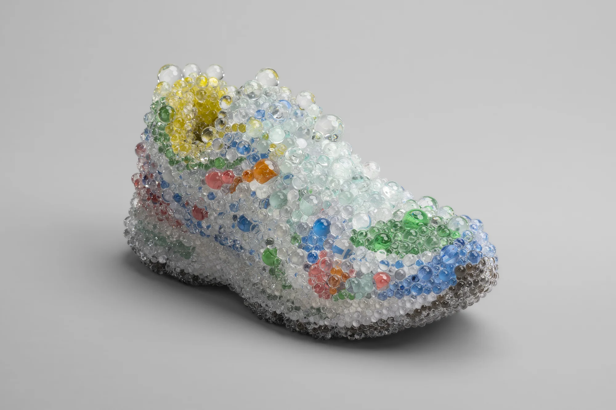 PixCell-Shoe#18 (R) by Kohei Nawa