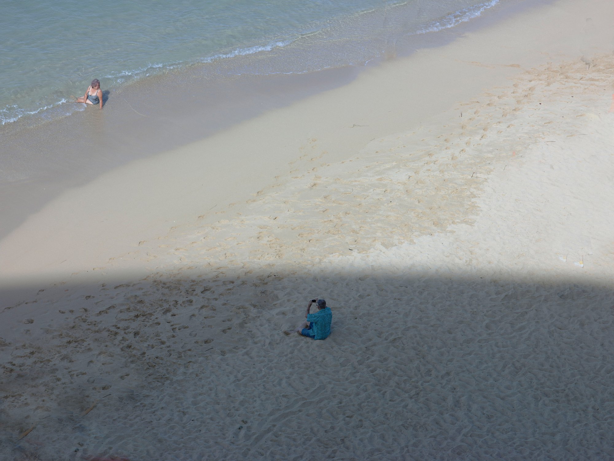 14A_sexylPoseHawaii2015SHARP_CF000617.jpg
