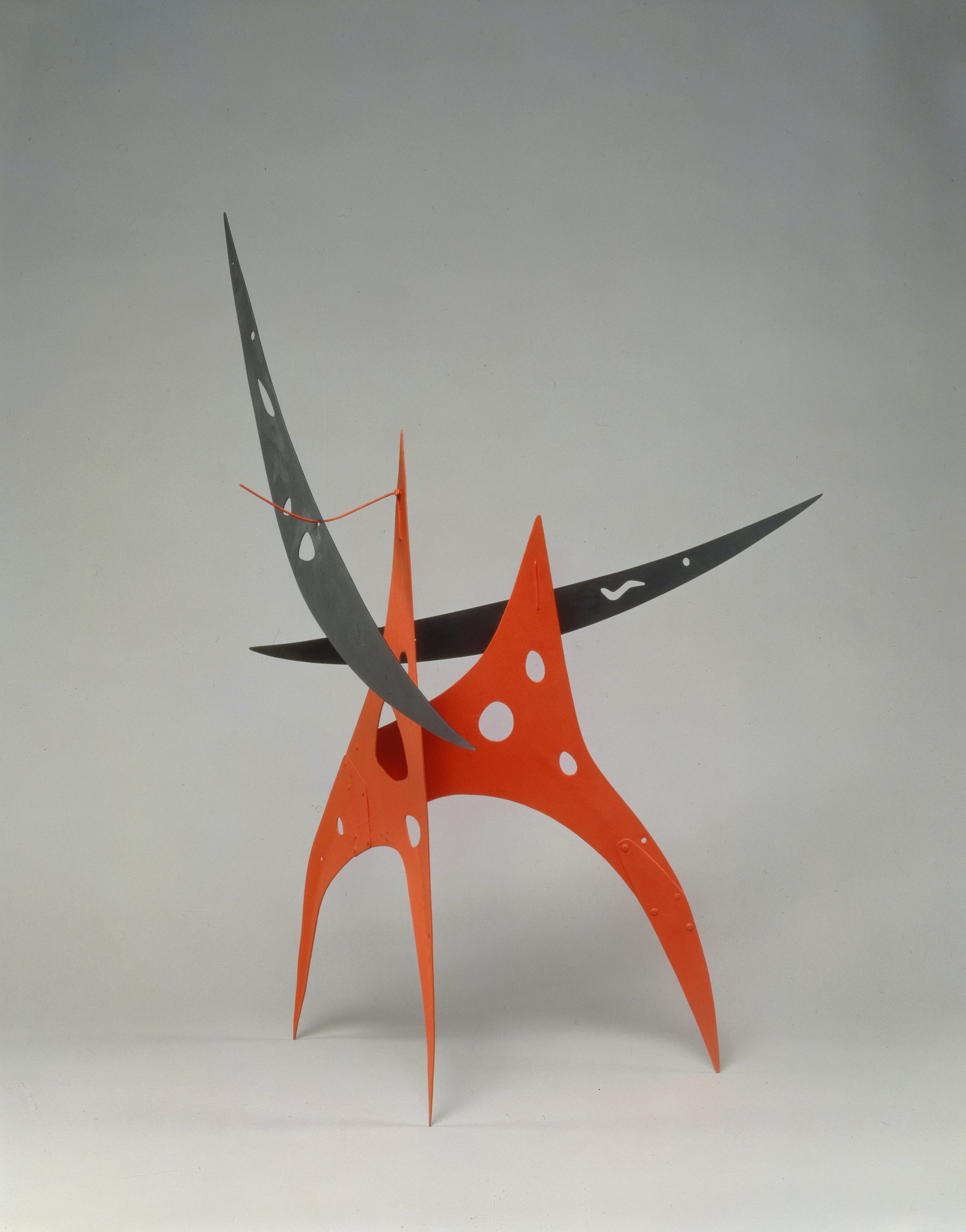 15057_07_CALDER-High+Resolution+—+300+dpi+.jpg