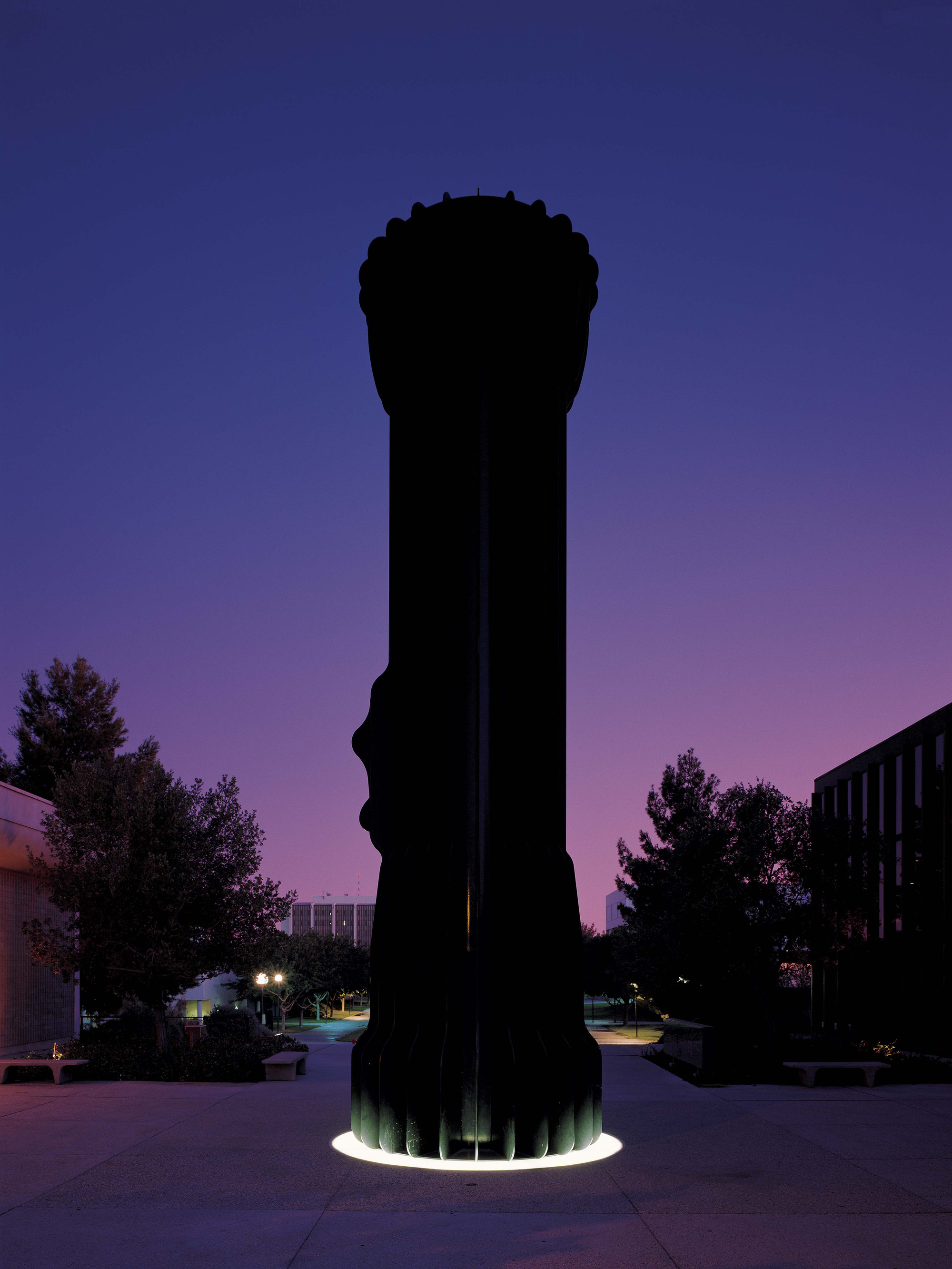 4012_Flashlight.jpg