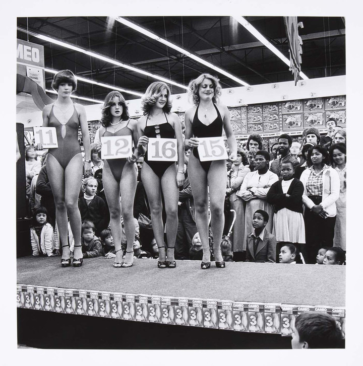 David Goldblatt — Saturday morning at the Hypermarket: semi-final of the Miss Lovely Legs Competition