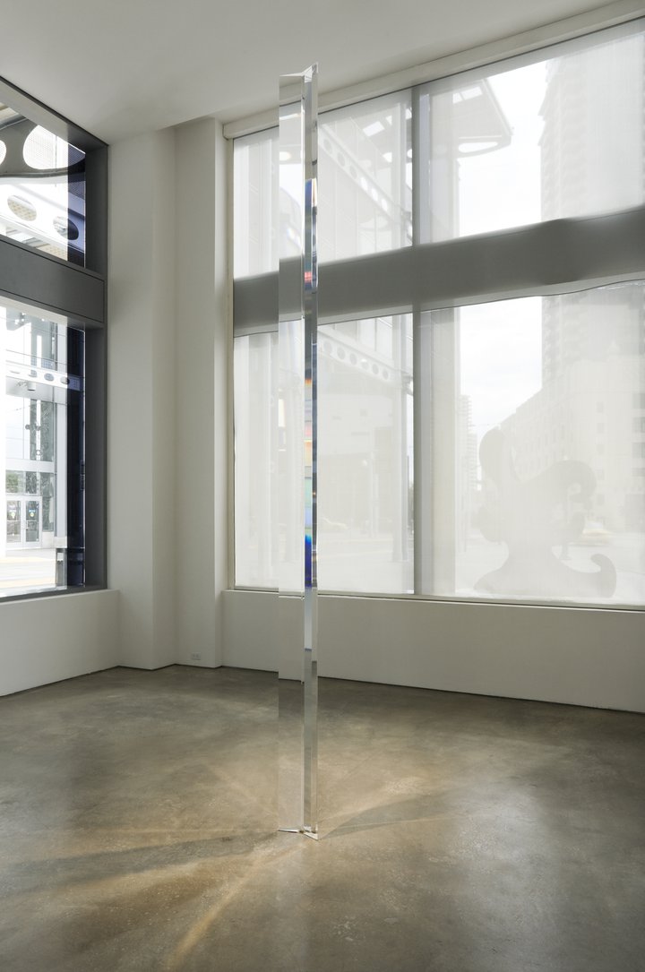 Robert Irwin — Untitled (Acrylic Column)