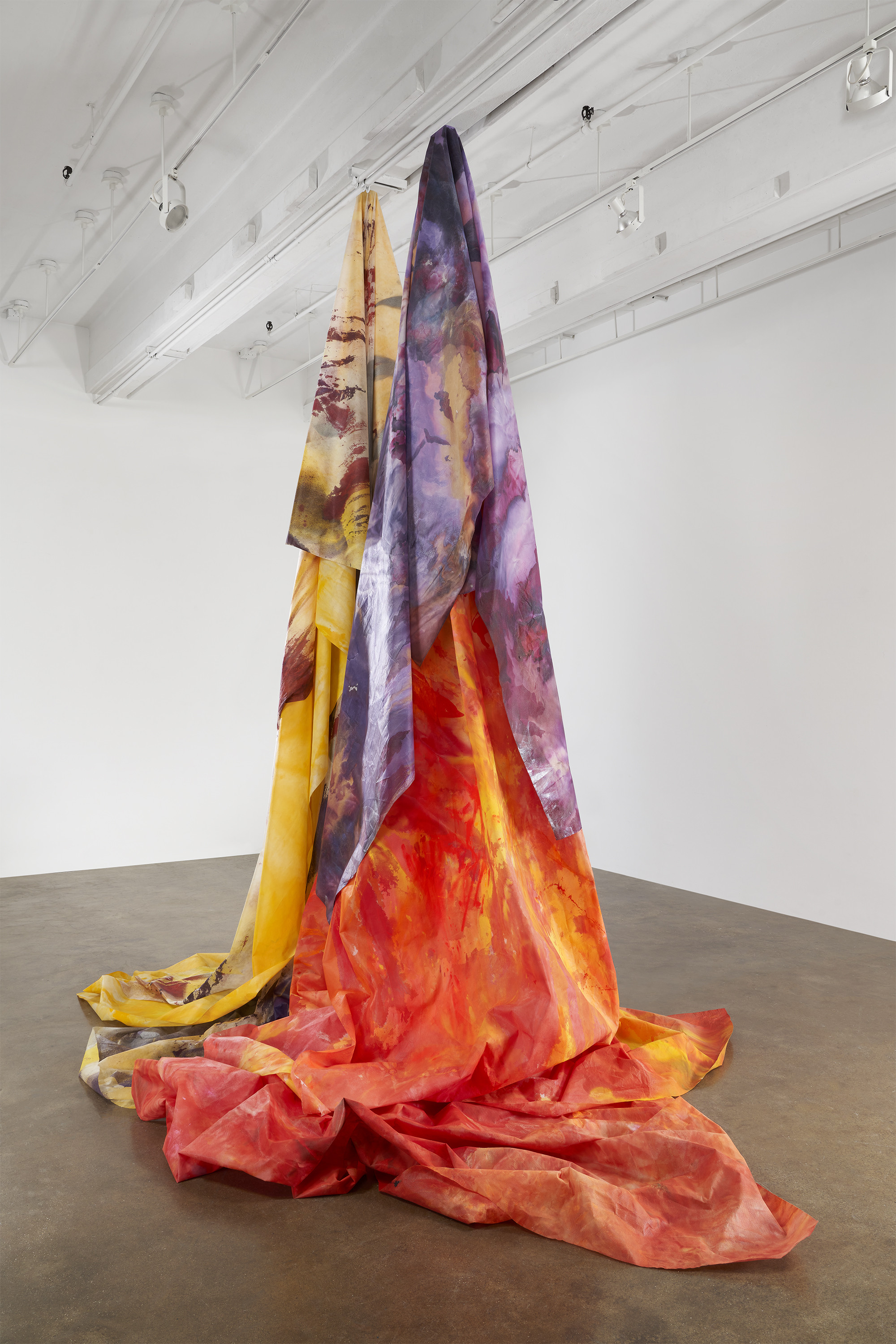 Off the Wall: Sam Gilliam, Untitled, 2018 | Pace Gallery