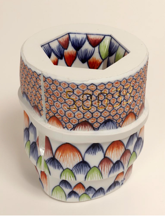Hex Vase 50039 (Artichoke) by Arlene Shechet