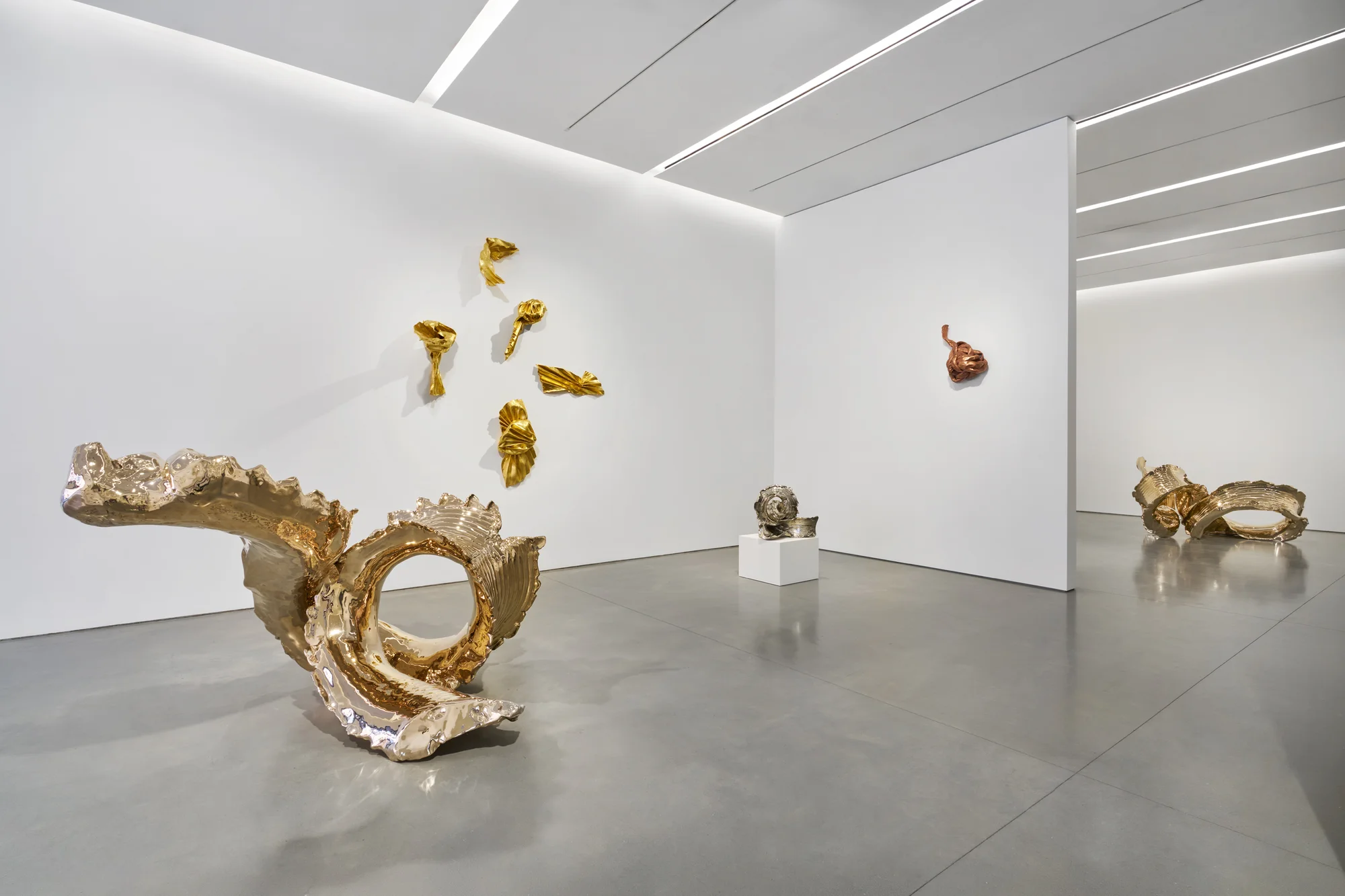 Installation view of KNOTTING, TYING, FOLDING by Lynda Benglis