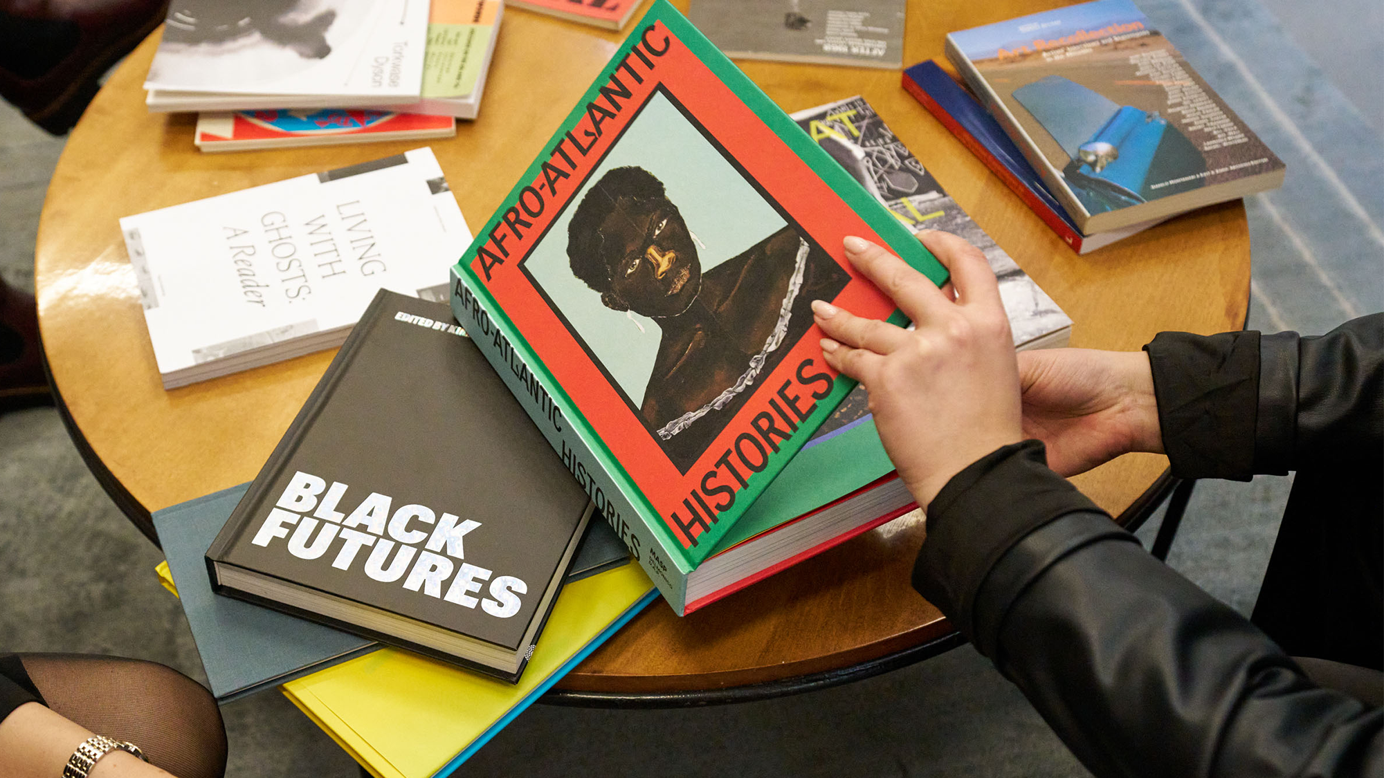 People Browsing Books