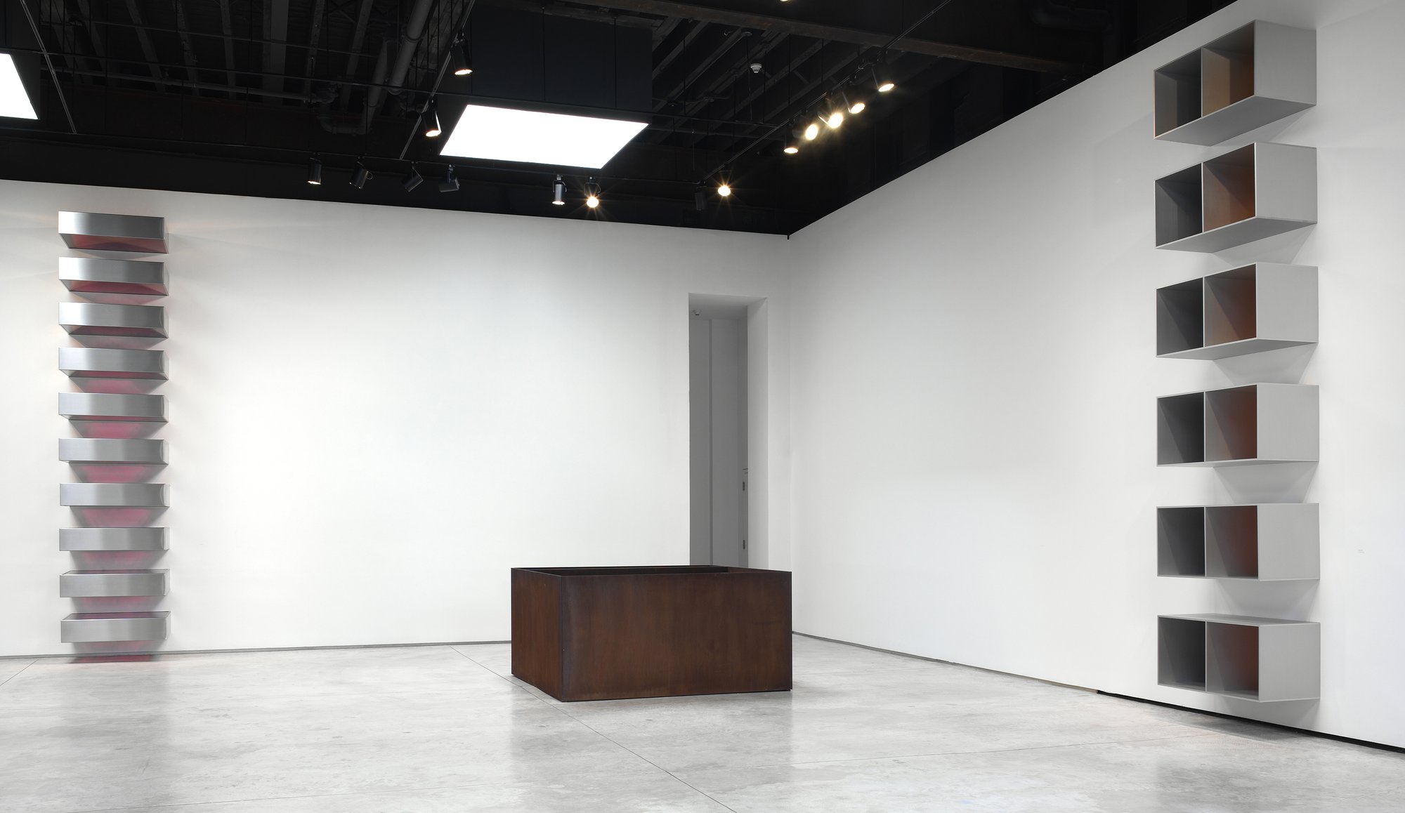 JUDD_inst_2004_v01.jpg