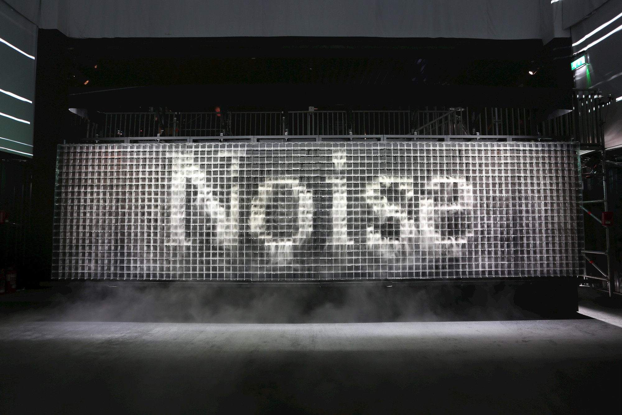 KEY VISUAL_Rafael Lozano-Hemmer_Cloud Display_2019 copy.jpg