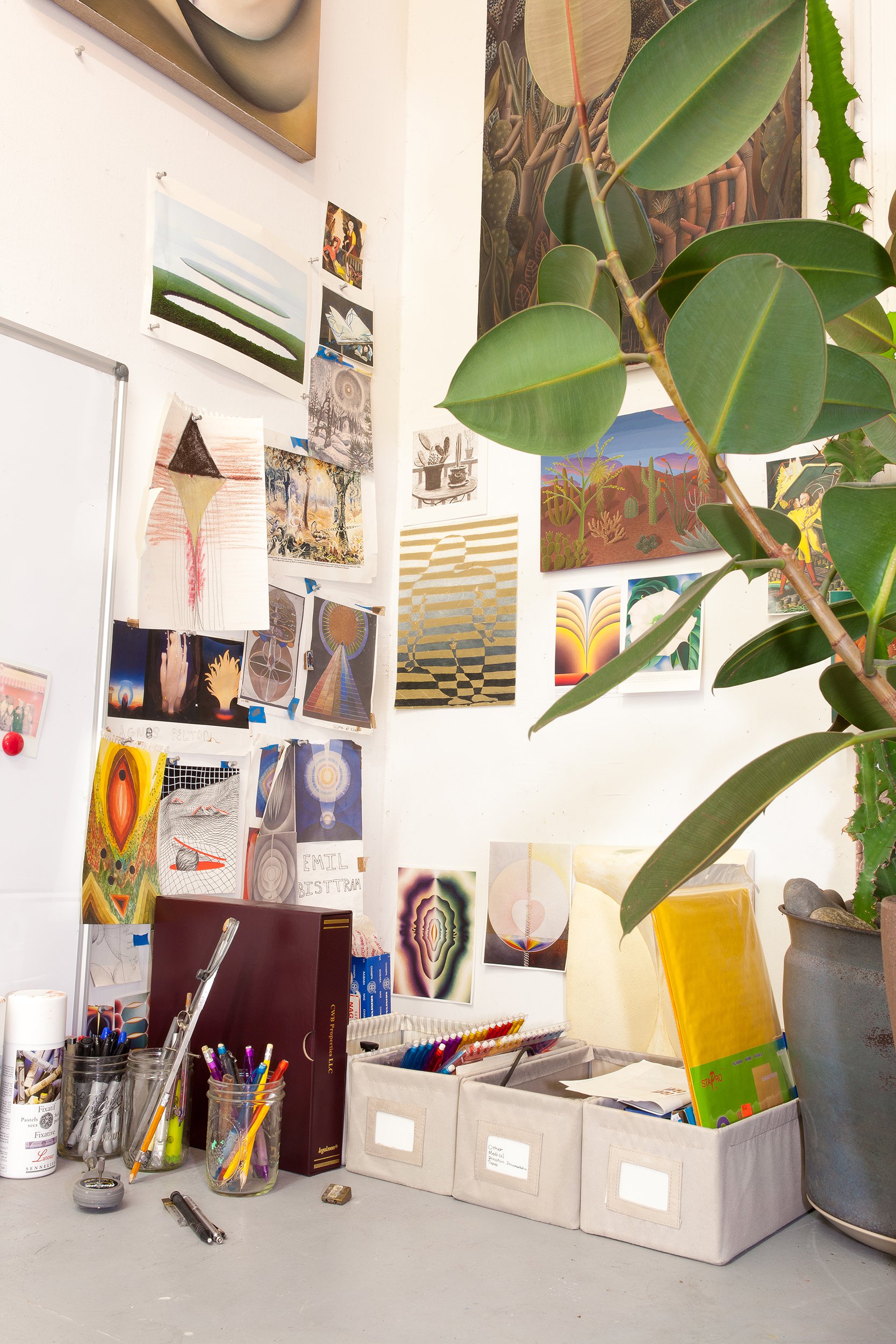 Loie_Hollowell_studio_photo-Sarah_Trigg-48.jpg