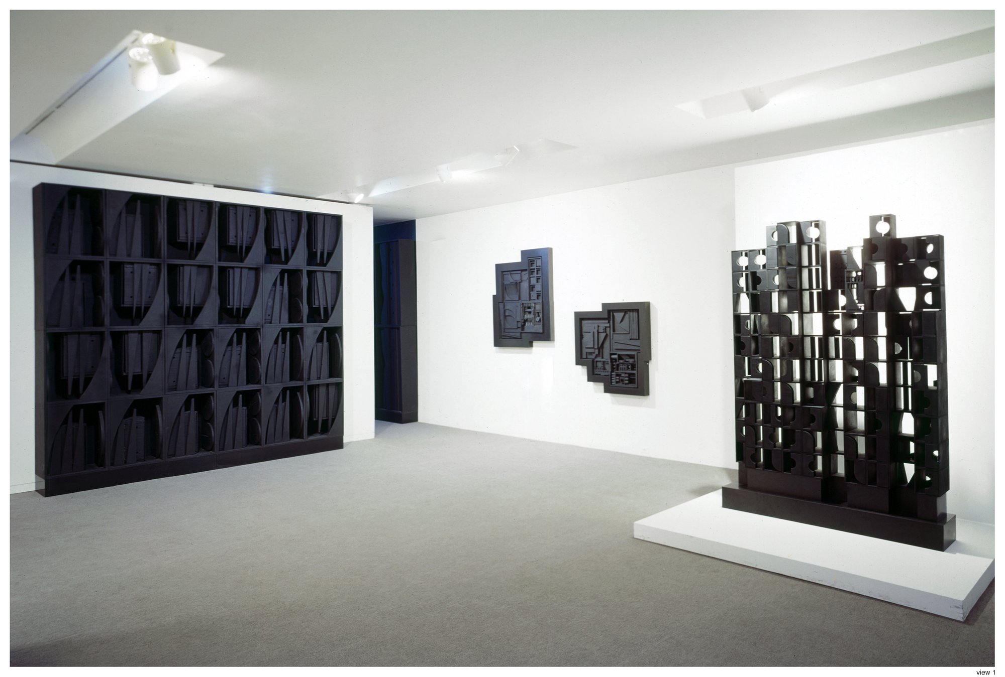 NEVELSON_inst_1969_v01.jpg