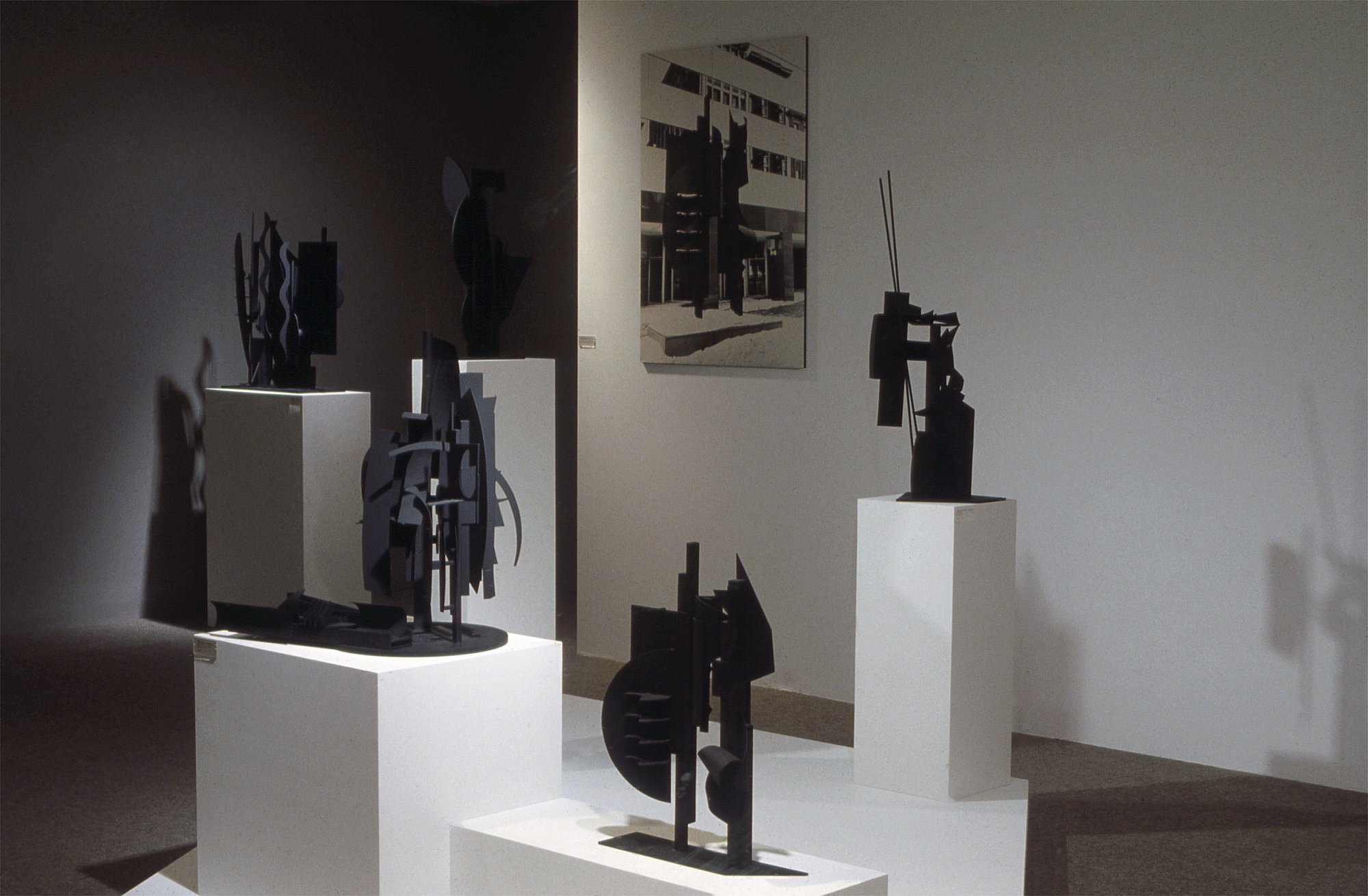 NEVELSON_inst_1980_v01 copy.jpg
