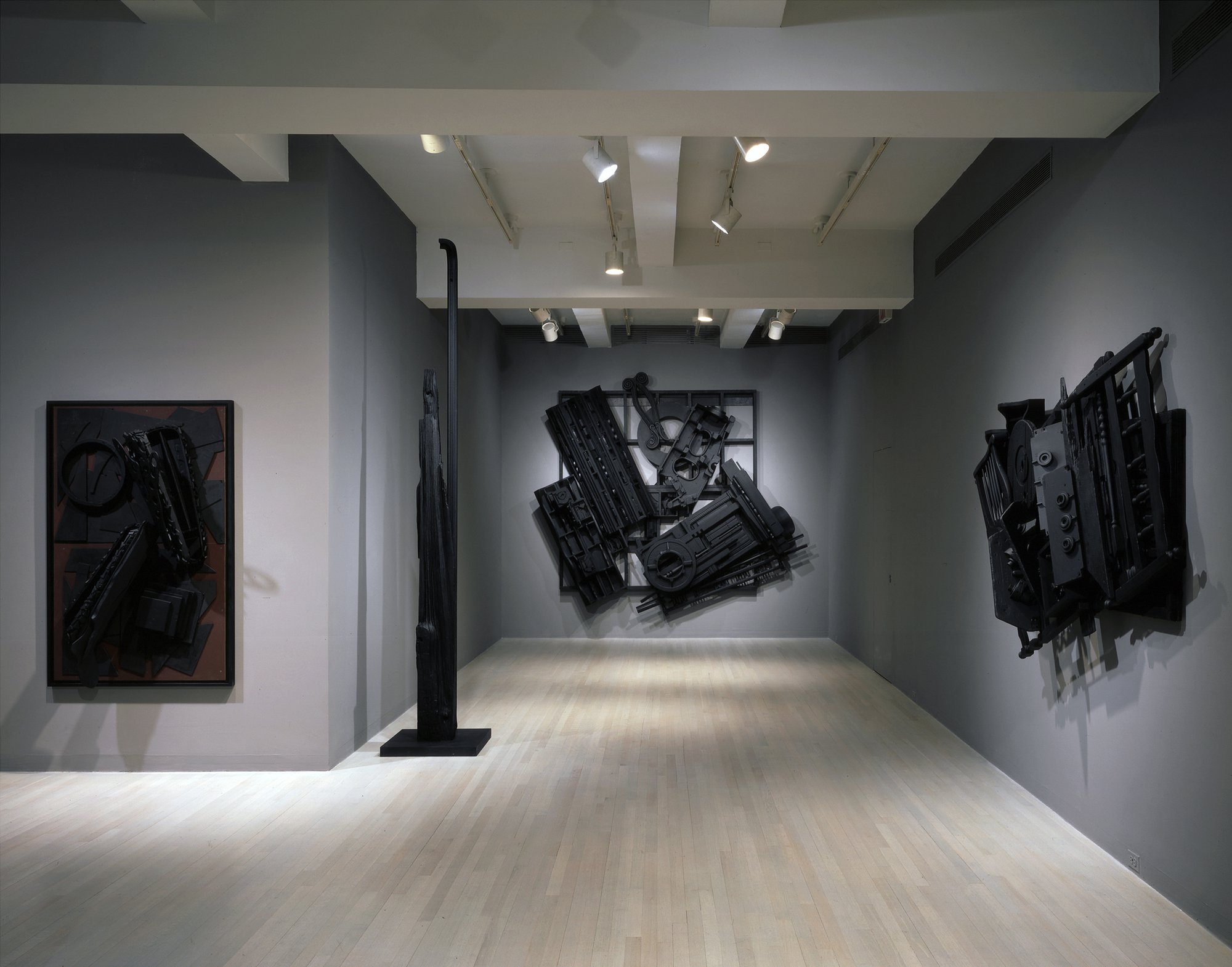 NEVELSON_inst_1989_v02 copy.jpg