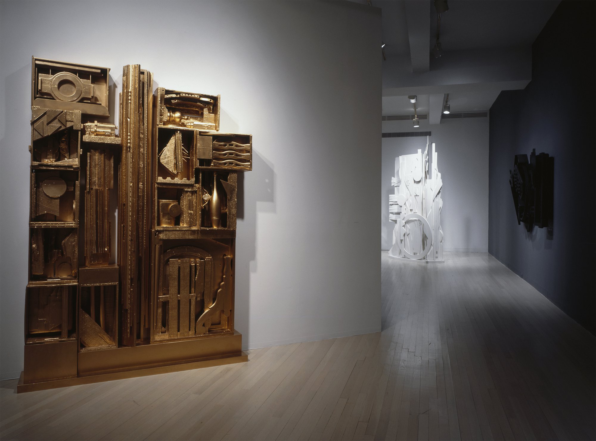 NEVELSON_inst_1992_v01 copy2.jpg