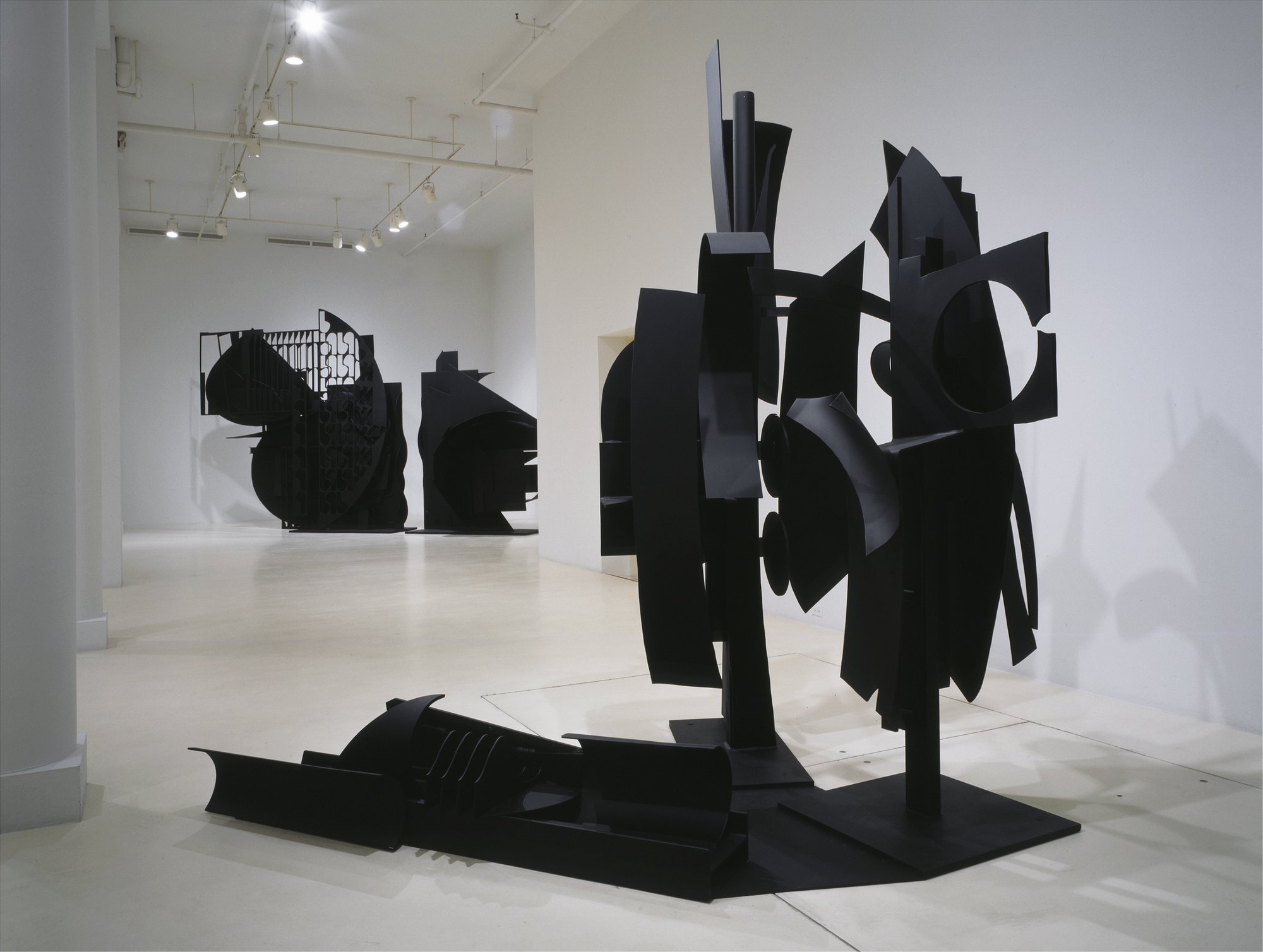 NEVELSON_inst_1993_v04 copy.jpg